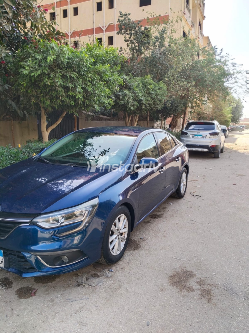 Renault Megane 2019 White Automatic Used for Sale in Cairo - 8