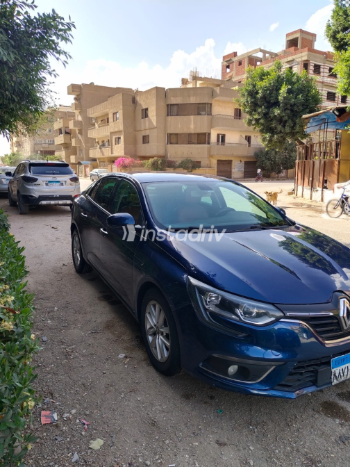 Renault Megane 2019 White Automatic Used for Sale in Cairo - 9