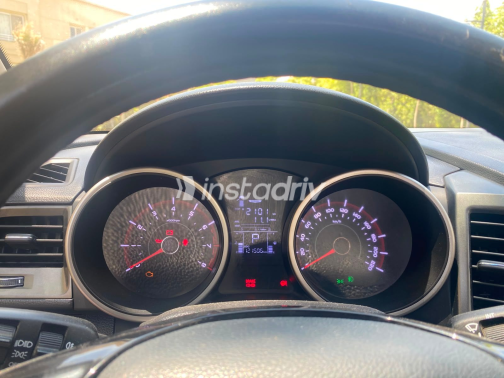 Ssang Yong Tivoli 2018 Black Automatic Used for Sale in Giza - 1