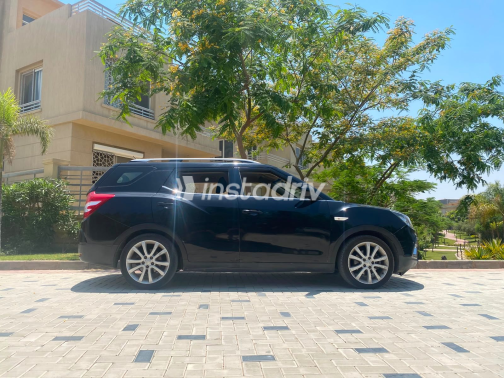 Ssang Yong Tivoli 2018 Black Automatic Used for Sale in Giza - 8