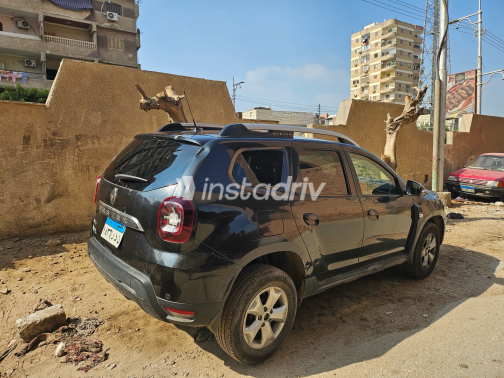 Renault Duster 2020 Black Automatic Used for Sale in Greater Cairo ( Cairo + Giza) - 2