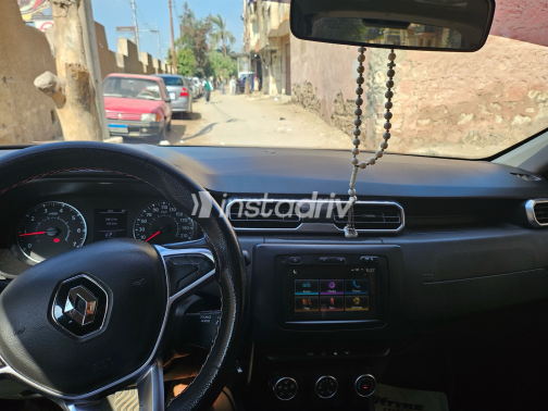 Renault Duster 2020 Black Automatic Used for Sale in Greater Cairo ( Cairo + Giza) - 5