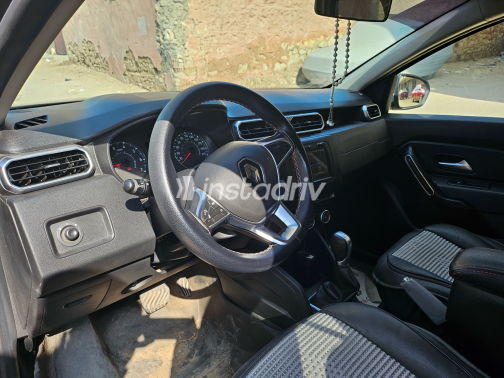 Renault Duster 2020 Black Automatic Used for Sale in Greater Cairo ( Cairo + Giza) - 6