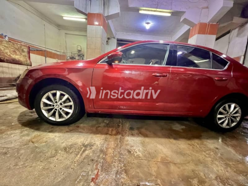 Skoda Octavia 2015 Red Automatic Used for Sale in Greater Cairo ( Cairo + Giza) - 6