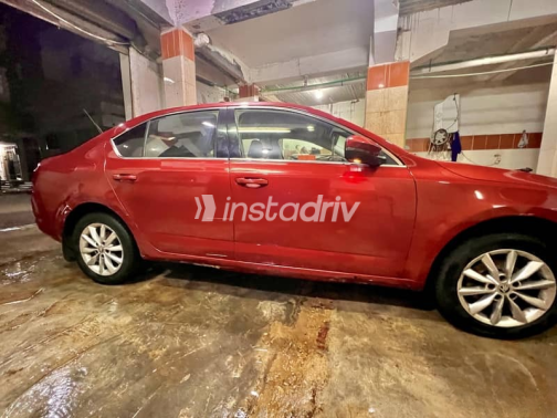 Skoda Octavia 2015 Red Automatic Used for Sale in Greater Cairo ( Cairo + Giza) - 8