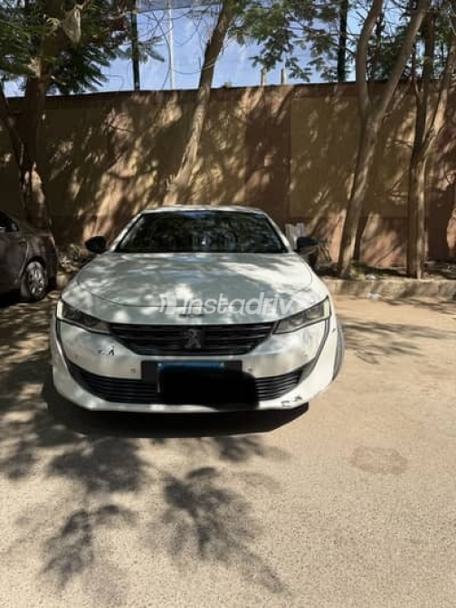 بيجو 508 2022 أبيض أوتوماتيك مستعملة للبيع في القاهرة - 1
