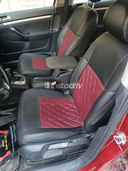 Volkswagen Jetta 2010 White Automatic Used for Sale in El Haram - 9