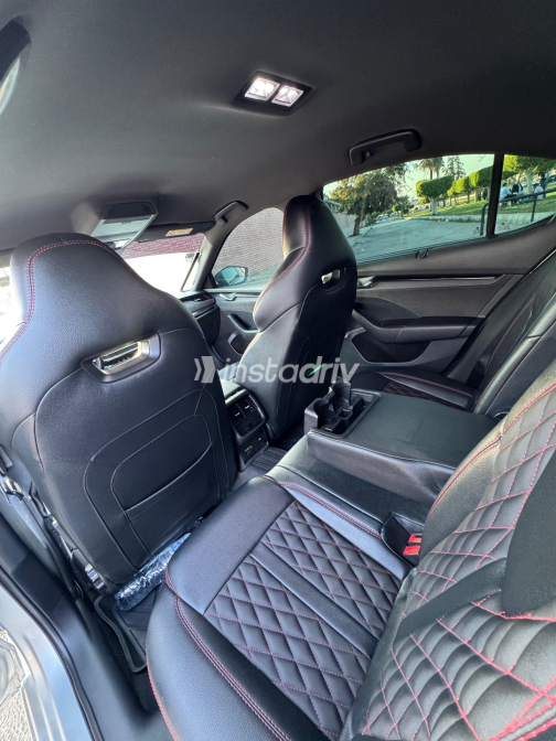 Skoda Octavia A8 2022 Silver Automatic Used for Sale in Ismailia - 3