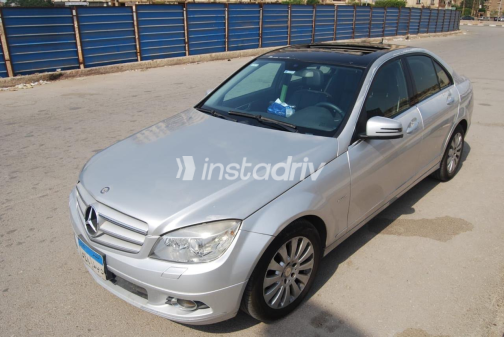 Mercedes C 200 2009 Silver Automatic Used for Sale in Giza - 8
