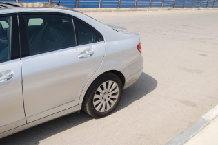 Mercedes C 200 2009 Silver Automatic Used for Sale in Giza