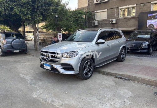Mercedes GLE 450 2023 Silver Automatic Used for Sale in Cairo - 1