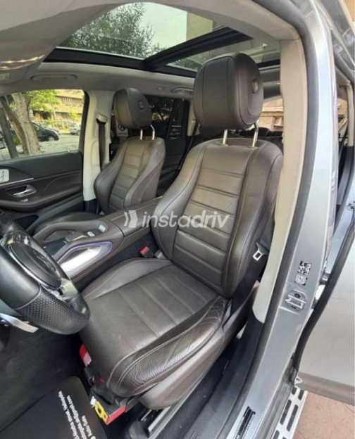 Mercedes GLE 450 2023 Silver Automatic Used for Sale in Cairo - 8