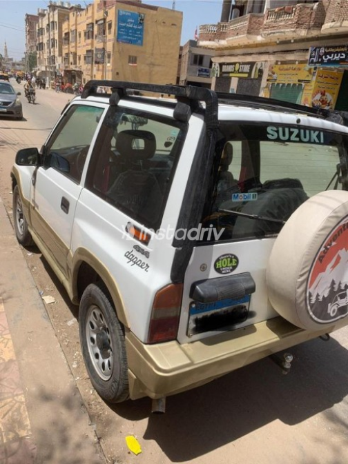 Suzuki Vitara 2003 White Automatic Used for Sale in Cairo - 2