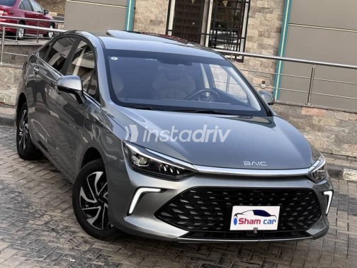 Baic U5 plus 2026 Silver Automatic Used for Sale in Nasr city - 4