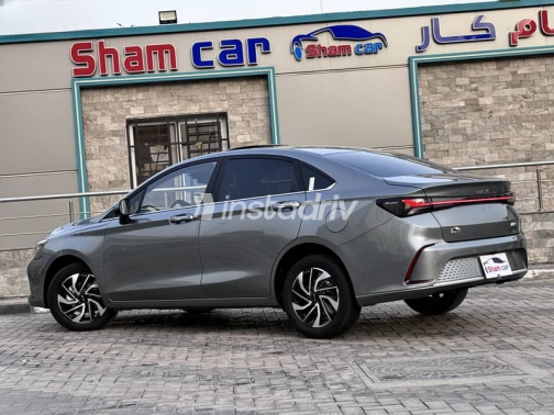 Baic U5 plus 2026 Silver Automatic Used for Sale in Nasr city - 6