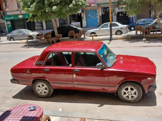 لادا 2107 2010 نبيتي يدوي مستعملة للبيع في الإسكندرية