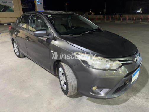 Toyota Yaris 2015 Dark Gray Automatic Used for Sale in Greater Cairo ( Cairo + Giza) - 1