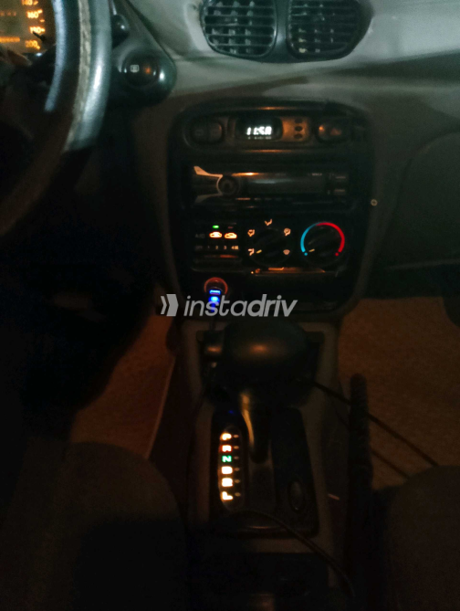 Hyundai Accent 2002 Champagne Automatic Used for Sale in El Haram - 3