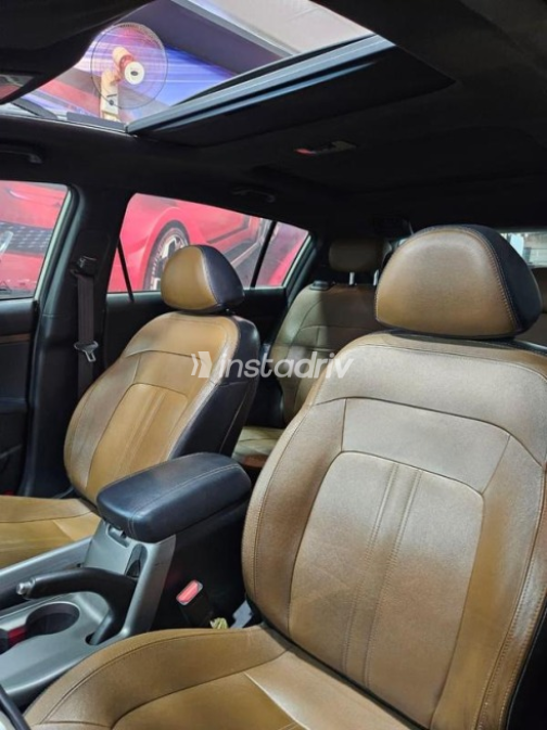Kia Sportage 2016 Beige Automatic Used for Sale in El Mahalla - 6