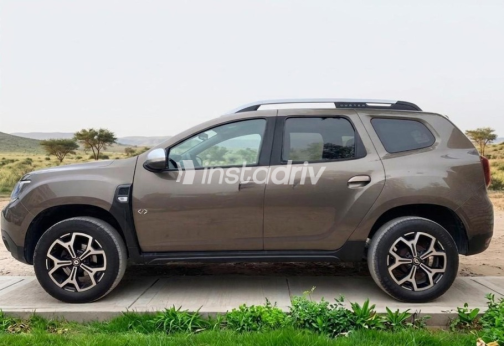 Renault Duster 2021 Brown Automatic Used for Sale in Hurghada - 4