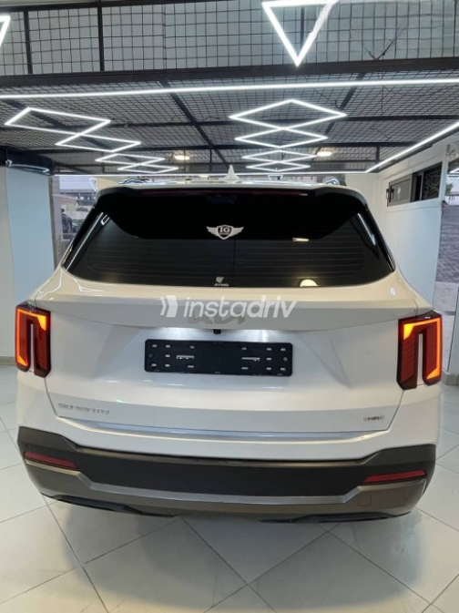 Kia Sorento 2024 White Automatic Used for Sale in Giza - 6