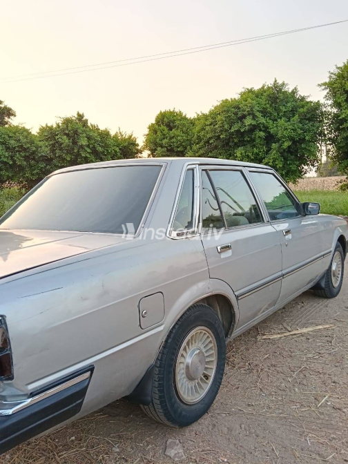 Toyota Cressida 1982 Gray Manual Used for Sale in Cairo - 5