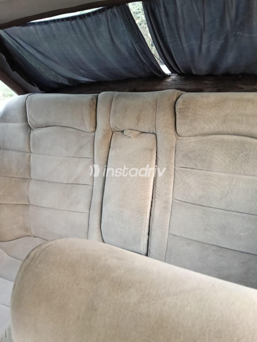 Toyota Cressida 1982 Gray Manual Used for Sale in Cairo - 9