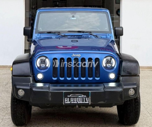 Jeep Wrangler 2013 Dark Blue Automatic Used for Sale in Nasr city - 1