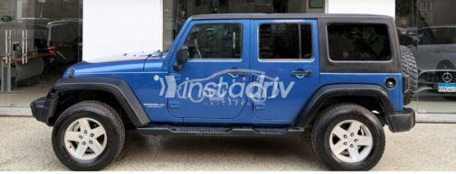 Jeep Wrangler 2013 Dark Blue Automatic Used for Sale in Nasr city - 5
