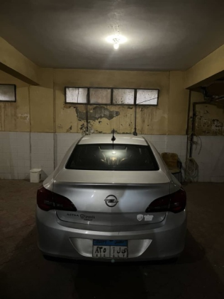 Opel Astra 2017 Silver Automatic Used for Sale in Cairo