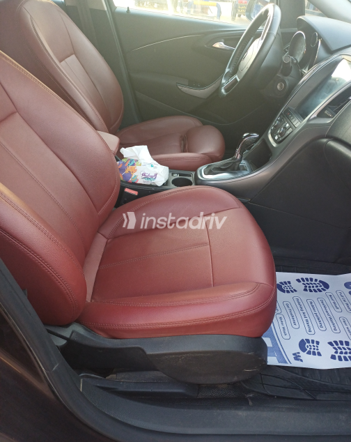 Opel Astra 2018 White Automatic Used for Sale in Cairo - 7