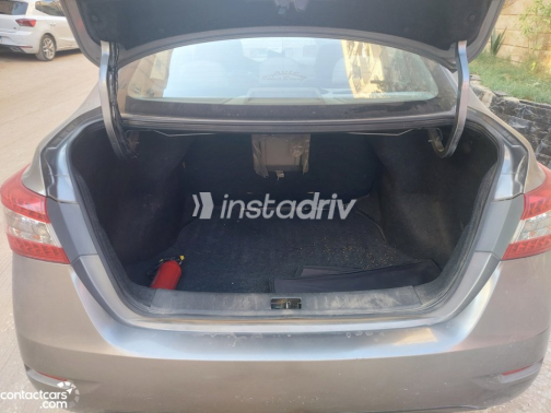 Nissan Sentra 2020 Gray Automatic Used for Sale in El Haram - 2