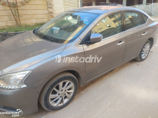 Nissan Sentra 2020 Gray Automatic Used for Sale in El Haram - 10