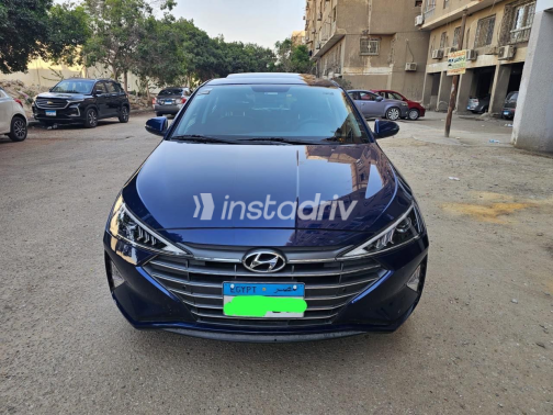 Hyundai Elantra AD 2025 White Automatic Used for Sale in Cairo - 2