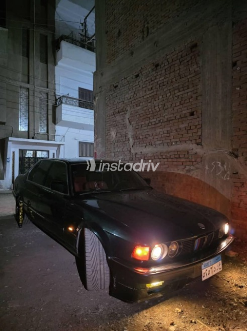 بي ام دبليو 730 1987 أخضر يدوي مستعملة للبيع في طنطا - 2