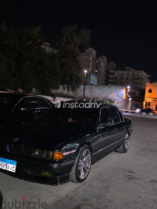 بي ام دبليو 730 1987 أخضر يدوي مستعملة للبيع في طنطا - 4