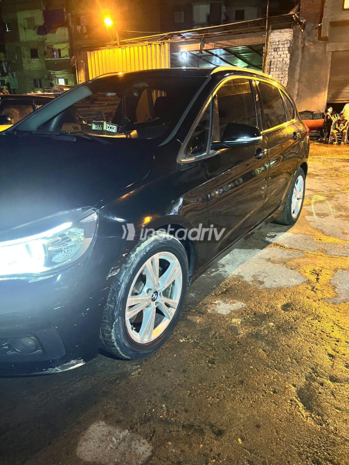 بي ام دبليو 218 i 2016 أسود أوتوماتيك مستعملة للبيع في الإسكندرية - 1