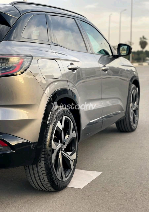 Renault Austral 2025 Gray Automatic Used for Sale in Nasr city - 1