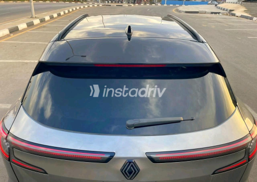 Renault Austral 2025 Gray Automatic Used for Sale in Nasr city - 3