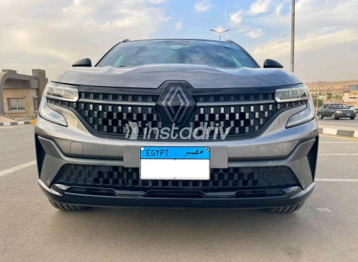 Renault Austral 2025 Gray Automatic Used for Sale in Nasr city - 6