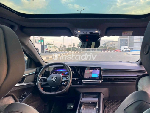 Renault Austral 2025 Gray Automatic Used for Sale in Nasr city - 9