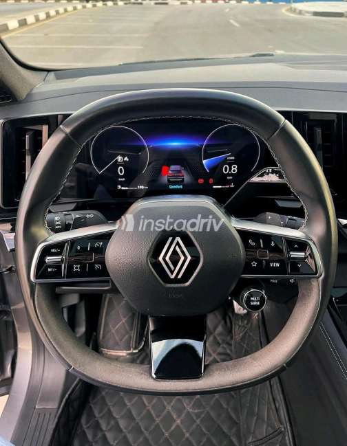 Renault Austral 2025 Gray Automatic Used for Sale in Nasr city - 10