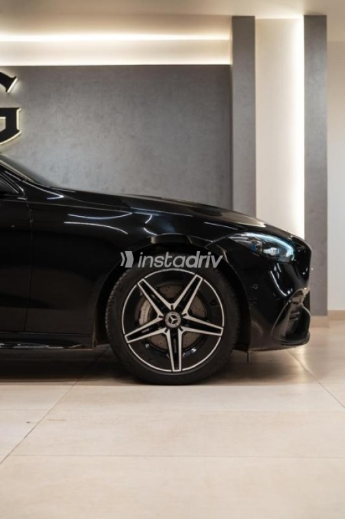 Mercedes C 200 2023 Black Automatic Used for Sale in Cairo - 5