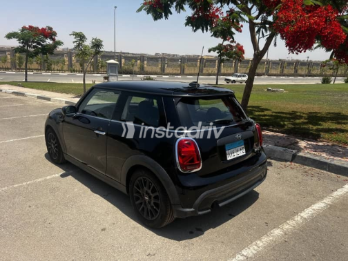 Mini Cooper 2021 Black Automatic Used for Sale in Cairo - 5