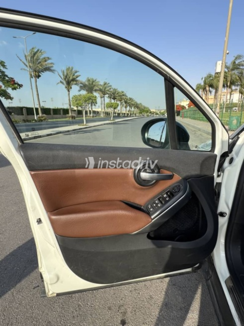 Fiat 500 X 2021 White Automatic Used for Sale in Cairo - 7