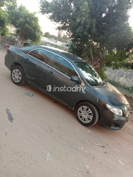 Toyota Corolla 2010 Gray Automatic Used for Sale in Greater Cairo ( Cairo + Giza) - 3
