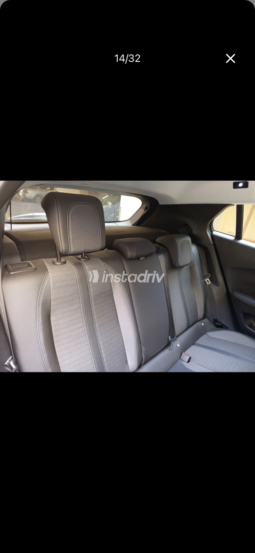 Peugeot 2008 2022 Gray Automatic Used for Sale in Cairo - 4