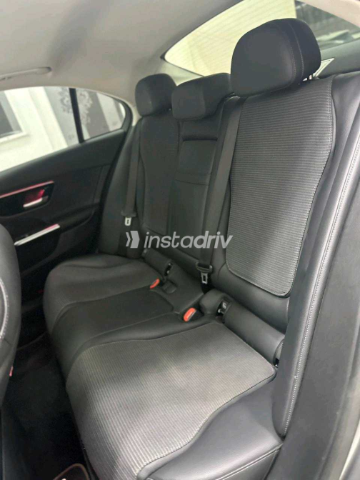 Mercedes C 200 2023 Gray Automatic Used for Sale in Cairo - 7