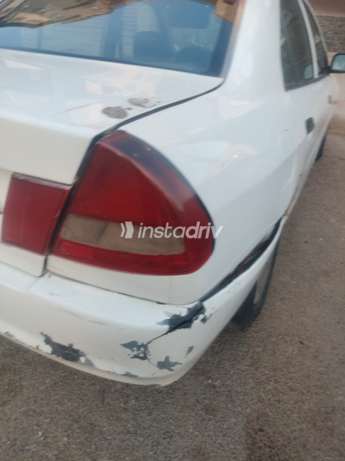 Mitsubishi Lancer 1998 White Automatic Used for Sale in Cairo - 8