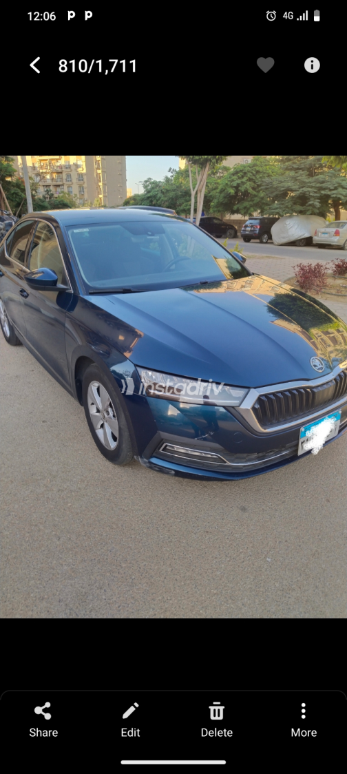 Skoda Octavia A8 2022 Green Automatic Used for Sale in Cairo - 2